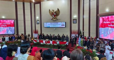 Resmi, 50 Anggota DPRD Medan Diambil Sumpah Ketua Pengadilan Pran Hasibuan Selasa, 17 September 2024 | 15:16 WIB