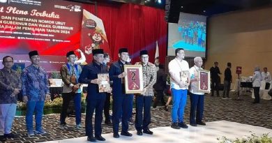 untuk menyaksikan debat pertama Pilkada Sumut 2024 untuk pemilihan gubernur dan