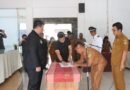 Bupati Samosir, Minta 25 Kades Tingkatkan Pelayanan dan Kesejahteraan Masyarakat