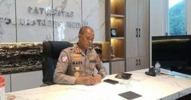 Air Mata Ibu Jadi Permata, Jalan Emas Anak, Kehidupan Kasat Lantas Polrestabes Medan AKBP I Made Parwita