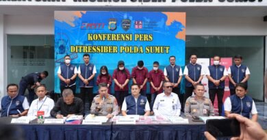 Sinergi dan Kolaborasi, Polda Sumut dan OJK Berhasil Bongkar Sindikat Penipuan Online Ratusan Juta