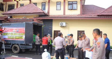 1 Truck Bantuan Kemanusiaan Dari Polres Samosir untuk Masyarakat Terdampak Bencana di Sumatera Utara