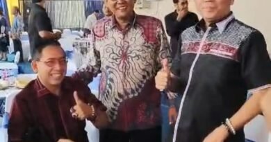 Ketua DPRD Medan Drs Wong Chun Sen, M.Pd Hadiri Open House Antonius Tumanggor, S.Sos di Momentum HUT