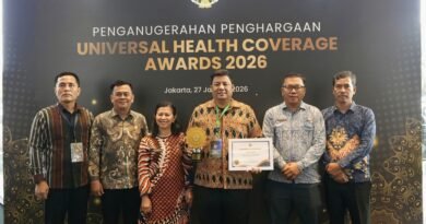 Konsisten Pelayanan Masyarakat, Pemkab Samosir Raih UHC Awards 2026