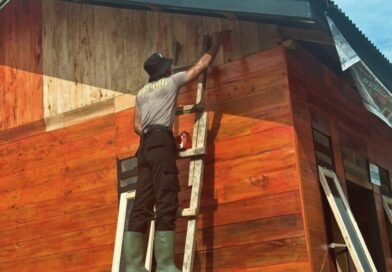 Brimob Sumut Hadir Sampai Tuntas, Huntara Dicat dan Saluran Air Warga Dibenahi