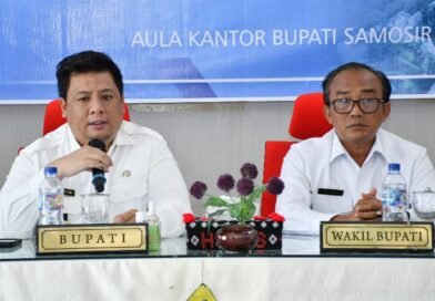 Bupati Samosir Tegaskan Peningkatan Kinerja OPD dan Kesanggupan Target PAD