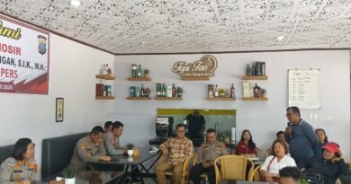 Kapolres Samosir AKBP Rina Sry Nirwana Tarigan, S.I.K., M.H Berkolaborasi Bersama Wartawan