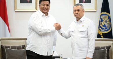 Bupati Samosir Temui Menhub Usulkan Jalur Penyeberangan Danau Samosir–Tongging