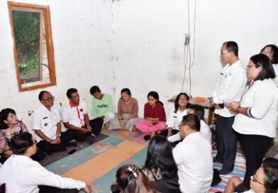 Wabup Samosir, Sambingi Rumah Duka untuk Beri Penghiburan