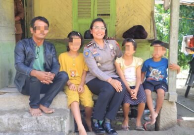 Kapolres Samosir Jadi Orangtua Asuh Anak Korban Penganiayaan