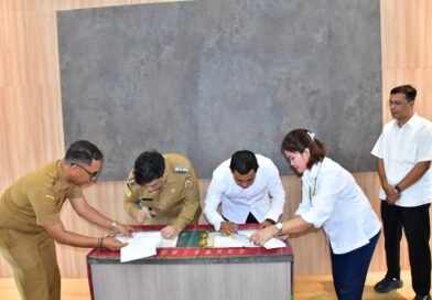 Bupati Samosir Terima Hibah Aset Rp.37 Miliar dari Kementerian PU