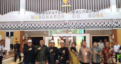 Wabup Samosir Hadiri Hari Jadi ke-193 Kabupaten Simalungun