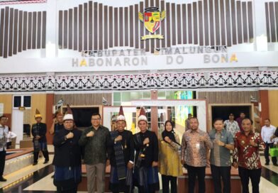 Wabup Samosir Hadiri Hari Jadi ke-193 Kabupaten Simalungun