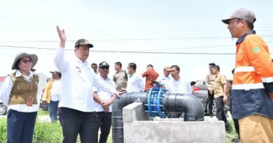 Bupati Samosir Tinjau Pembangunan Pompa Air Tenaga Surya Bantuan Kedubes Inggris