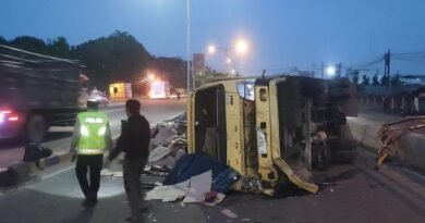 Kasat Lantas Polrestabes Medan, AKBP S.L. Widodo Himbau Para Pengemudi, Khususnya Kendaraan Angkutan Barang, agar Pastikan Kondisi Fisik tetap Prima