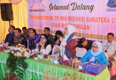 Wabup Samosir Tekankan Kolaborasi dan Kreativitas Pengembangan Produk Unggulan UP2K Samosir