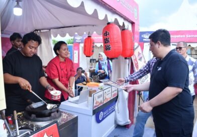 Bupati Vandiko Tinjau UMKM TOTK, Pastikan Pelayanan Prima
