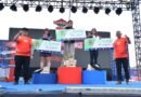 Bupati Samosir Bersama Sekdaprovsu Serahkan Hadiah Juara TOTK 2026