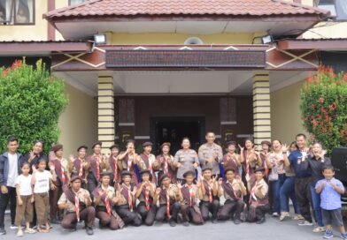 Polres Samosir, Sambut Hari Bhayangkara ke-80 Lewat Gelaran Lomba PBB Tingkat SMA/SMK