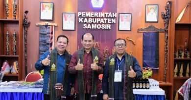 Pemkab Samosir Pamerkan Produk Unggulan Daerah pada PRSU ke-50
