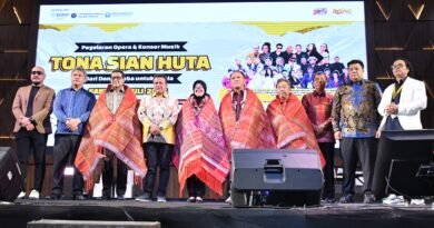 Bupati Samosir Komitmen Dorong Pembangunan Ekonomi Kreatif Wilayah Danau Toba