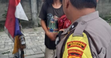 Temui Anak Punk di Jalanan, Kanit Samapta Polsek Sunggal Berikan Edukasi