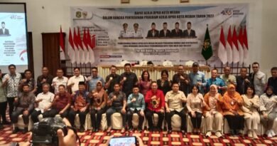 Tutup Raker DPRD Medan, Wong Cun Sen: Ini Bukan Kegiatan Formal, Tapi Komitmen Wujudkan Pembangunan