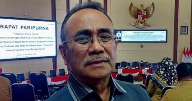 MEDANNoktahsumutcom Anggota Komisi III DPRD Medan, Godfried Effendy Lubis, menyoroti minimnya serapan anggaran hingga triwulan III 2026, khususnya di Dinas Pariwisata (Dispar) Kota Medan.