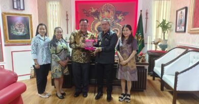 Perkuat Sinergitas TNI-Polri, Polresta Deli Serdang Beri Surprise HUT Ke-81 TNI