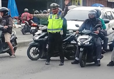 Aiptu Rudi Silalahi Personil Polantas Polsek Sunggal Proritaskan Keselamatan Pengguna Jalan Raya