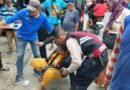Personel Unit Samapta Polsek Sunggal Tolong Wanita yang Tergeletak di Pinggir Jalan