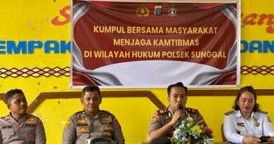 Kapolsek Sunggal Kumpul Bersama Masyarakat Medan Selayang, Ada Gangguan Kamtibmas Segera Hubungi Call Center Polri 110